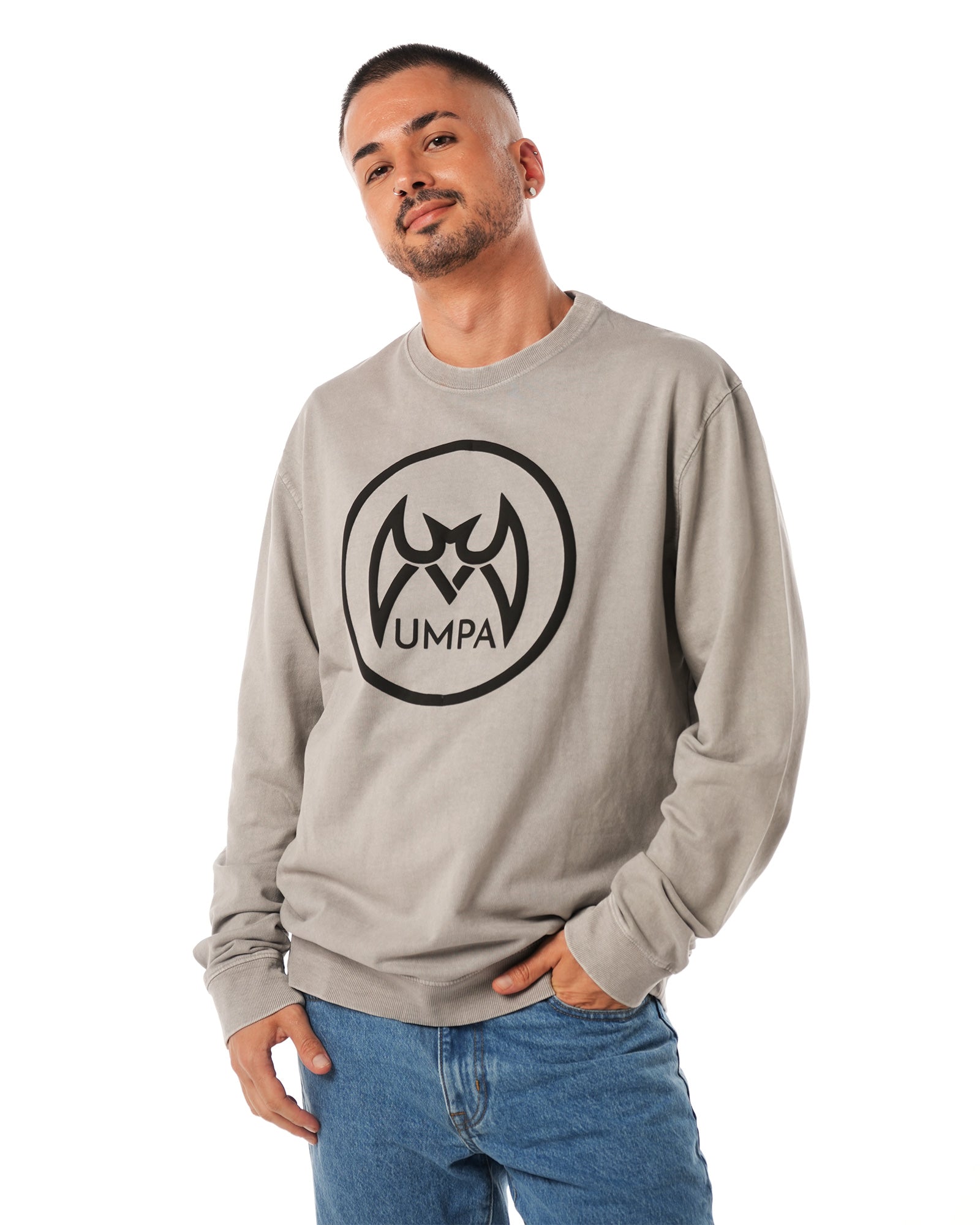 Sudadera Streetwear Gris Claro