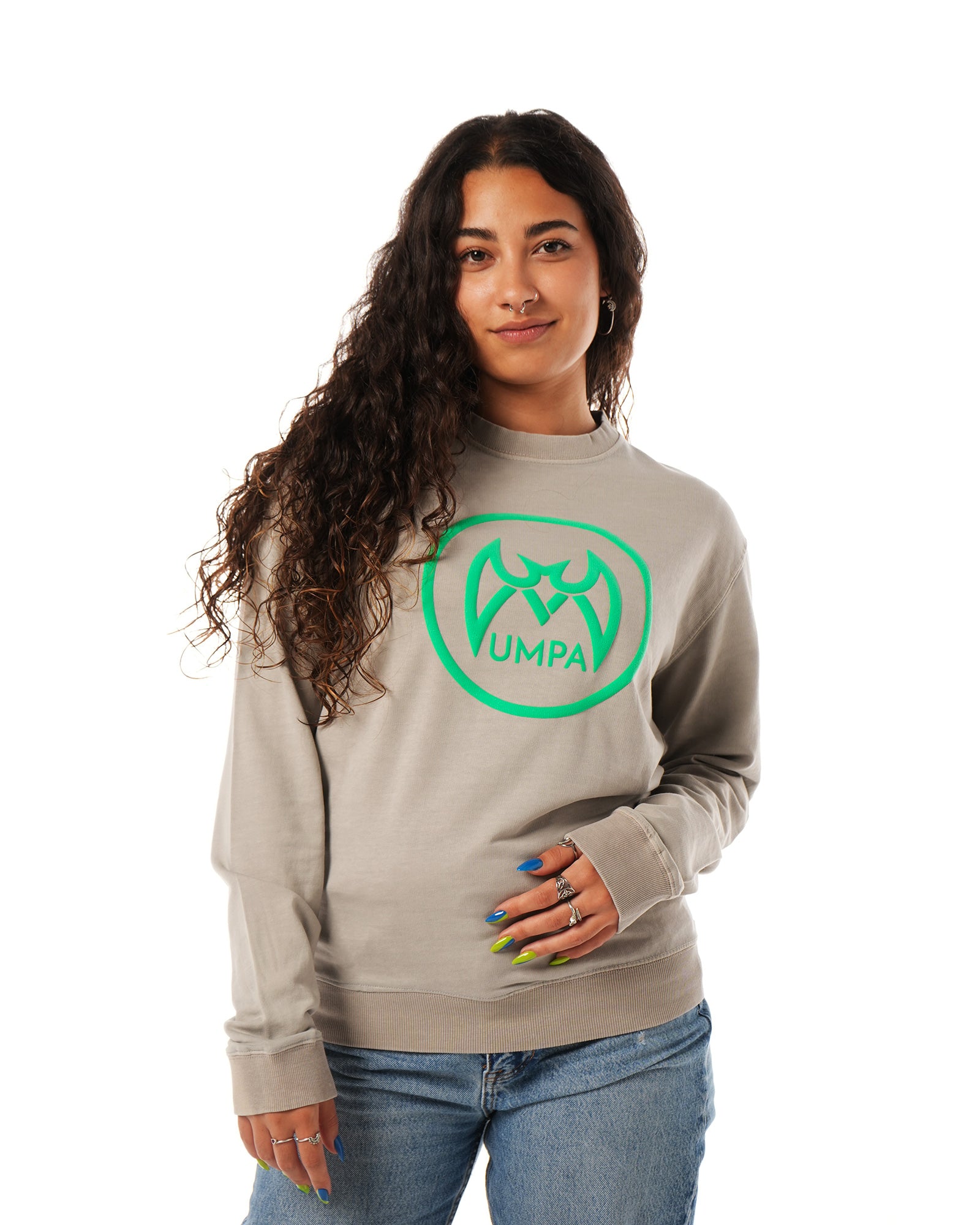 Sudadera Streetwear Gris Claro